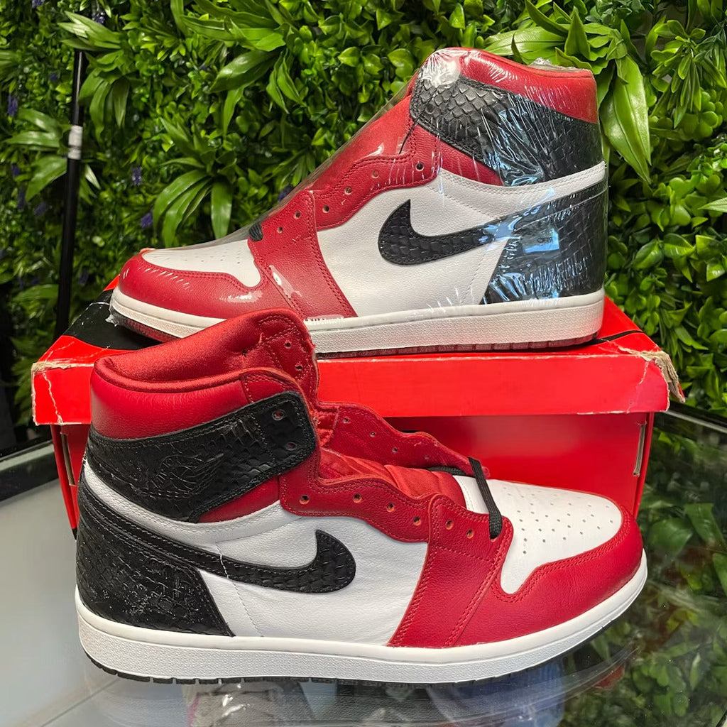 Air Jordan 1 Retro High Satin Snake Chicago (Women's) - US W 12 - New - Other - detail 1
