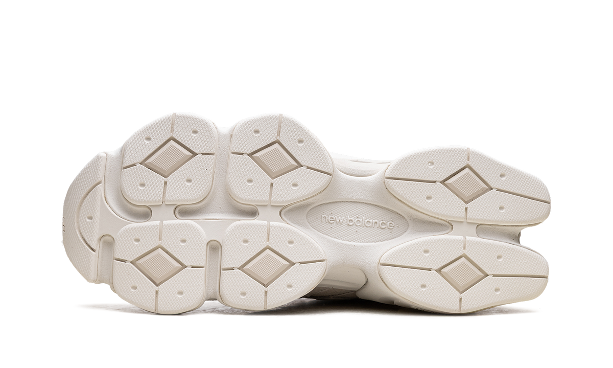 New Balance 9060 "Cream Leopard" Sneakers