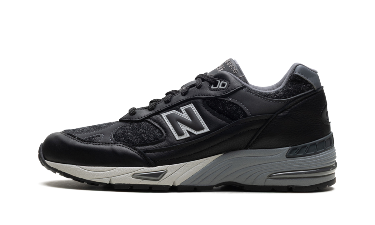 New Balance 991 "Harris Tweed - Black/Grey" Sneakers