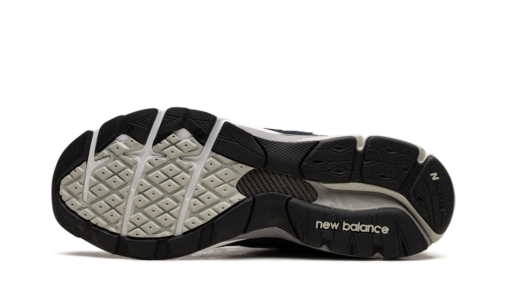 New Balance 990v3 "Navy" Sneakers